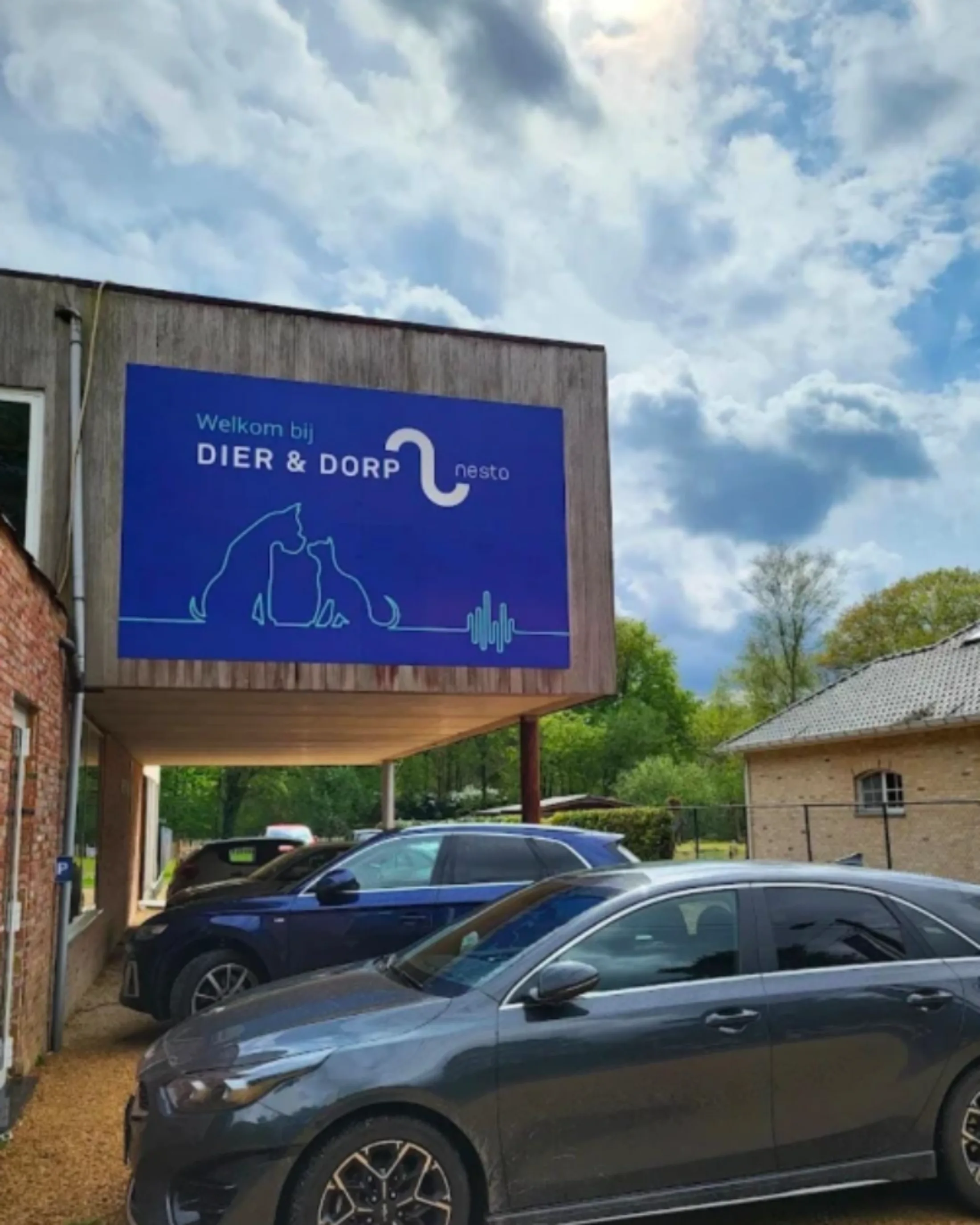 Dier en dorp 1