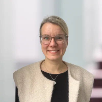 Gesa Hollmann, Senior Manager Finanzen